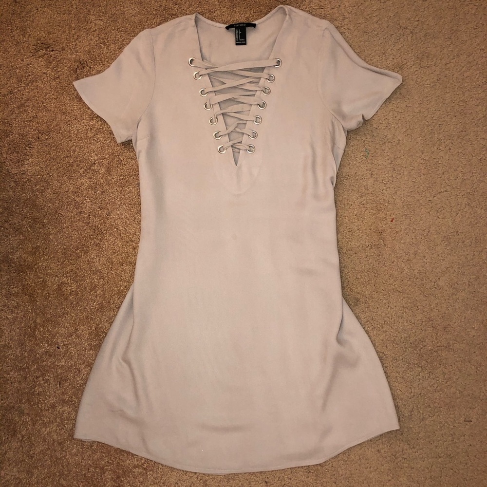•Forever 21 Dress•